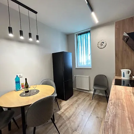 Paris - Free Private Parking