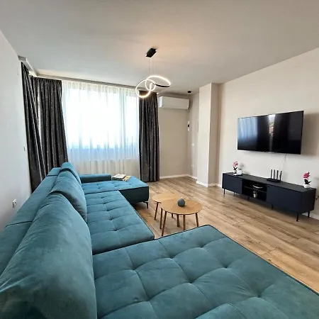 Apartament Paris - Free Private Parking
