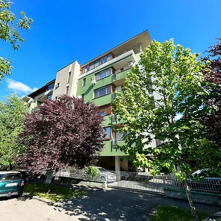 Apartment Paris - Free Private Parking Timisoara