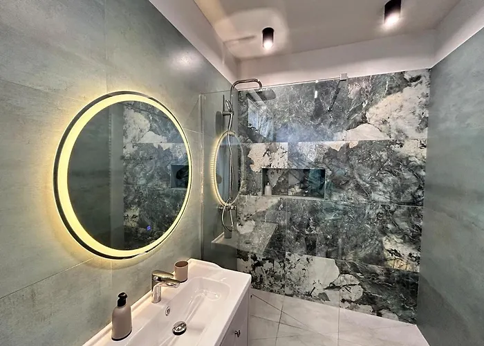 Paris - Free Private Parking Apartmán *